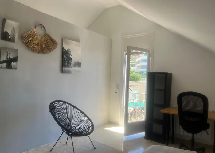 La Miranda Oda ve Kahvaltı